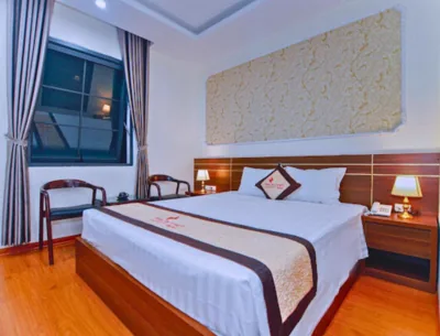 Standard King Room — Ruby Halong 6 Hotel